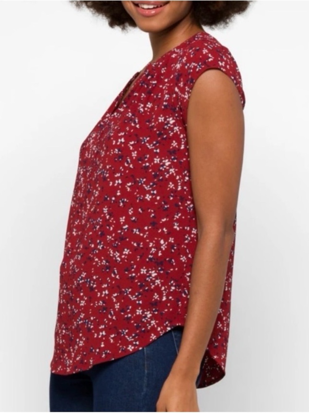 41 Hawthorn Women's Red Floral Cap-Sleeve V-Neck Top 1X - Picture 3 of 7